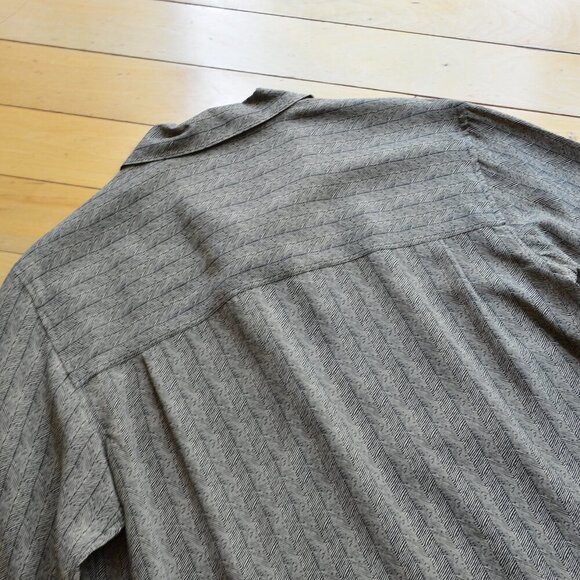 Patrick Christopher Silk Satin Blouse Button Up Size 10 - Picture 10 of 12